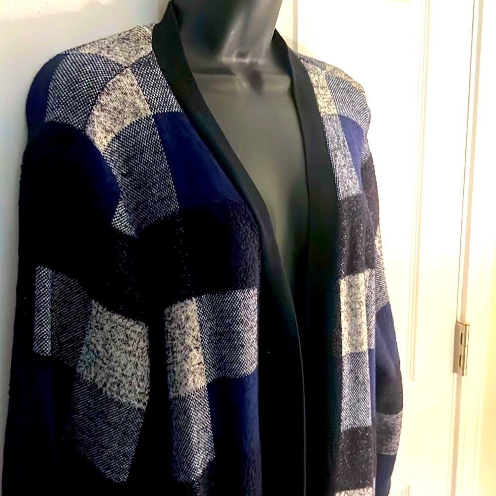 LANE BRYANT LONG COTTON BLEND BLUE/BLACK PLAID OPEN FRONT CARDIGAN SWEATER 18/20 - Picture 2 of 7